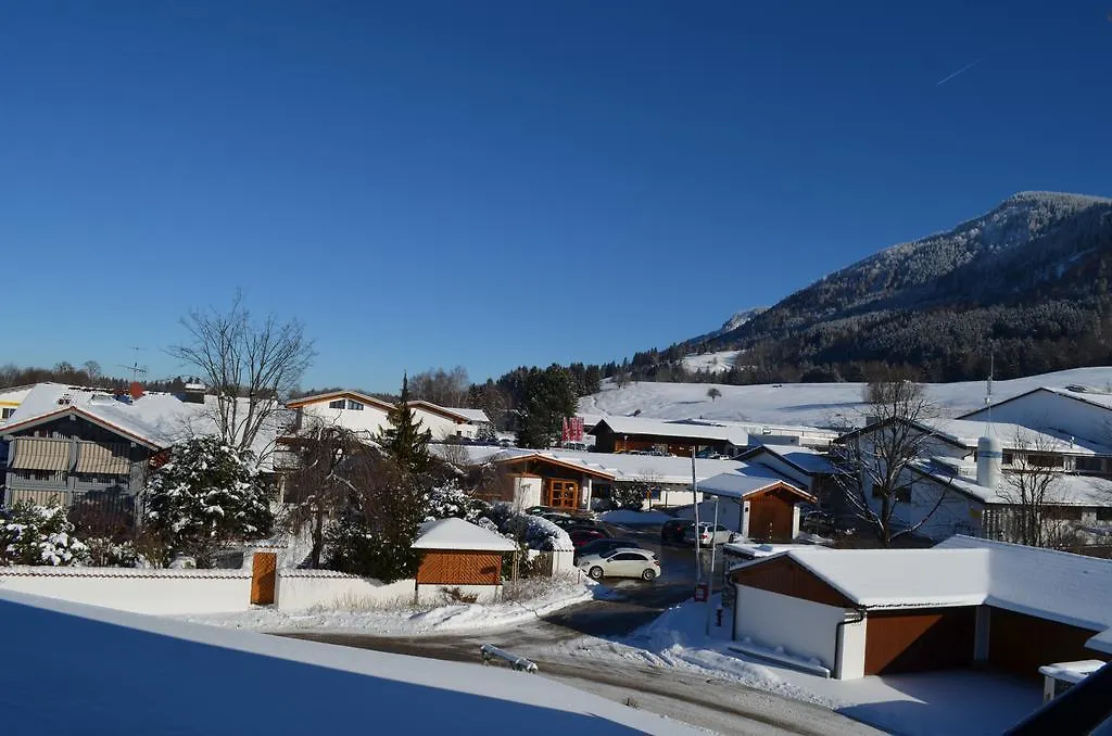 Alpchalet Schwanstein Halblech 3*,