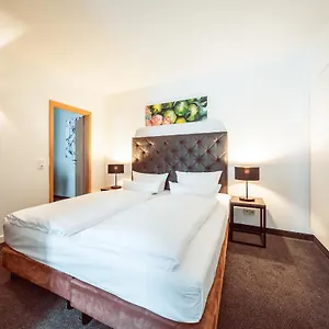 Apartment Familienapartment Am Neumarkt Ll 
