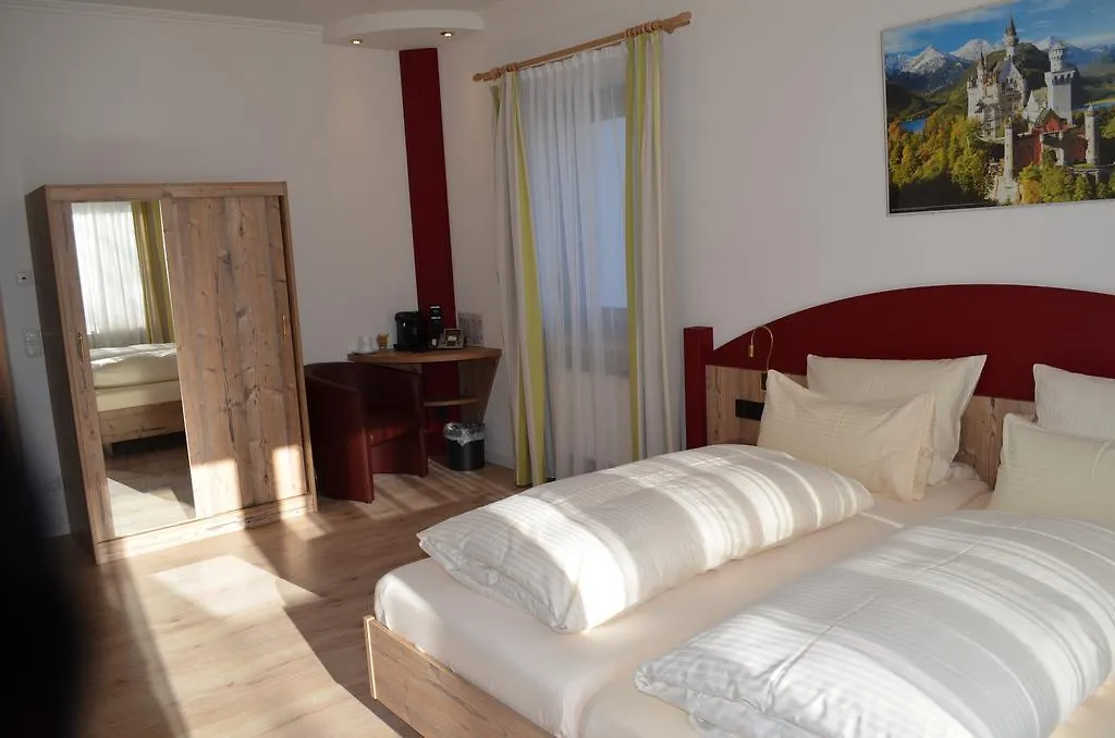 *** فندق Alpchalet Schwanstein هالبليخ ألمانيا